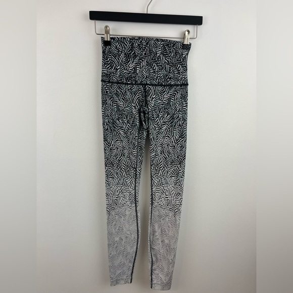 LULULEMON Wunder Under Pant (Hi-Rise) (Dazzle Nulux)Leggings Size 4 - Picture 6 of 12